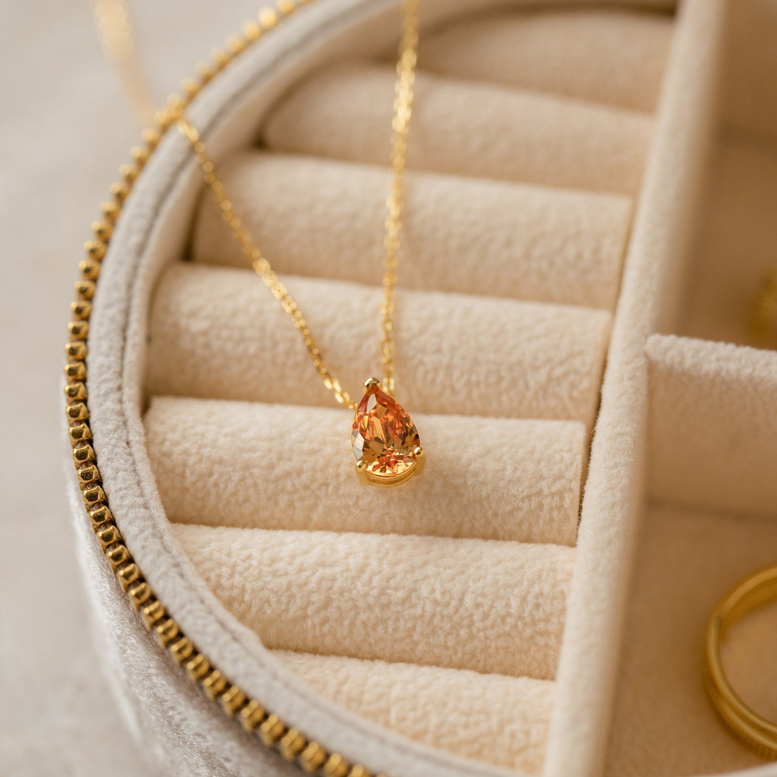 Ophelia Birthstone Necklace 18K Gold November Topaz